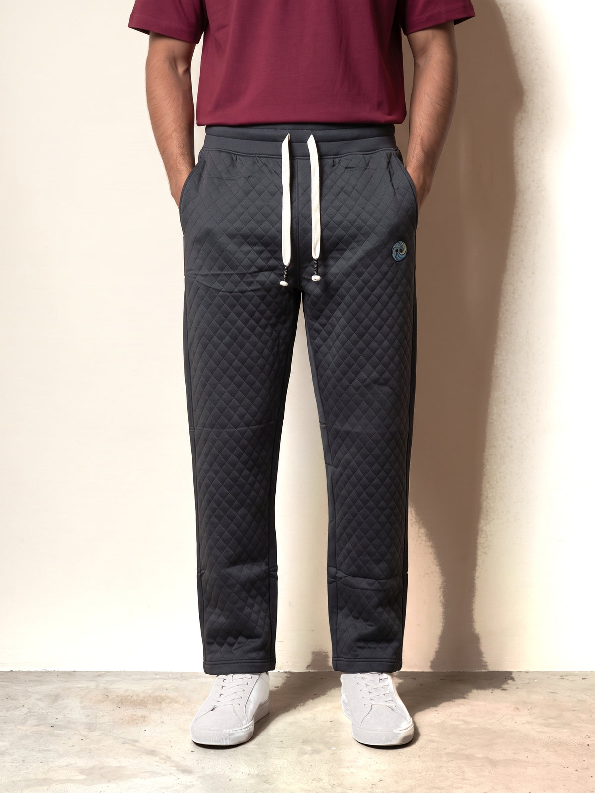 Jacquard Trousers - Black - model front