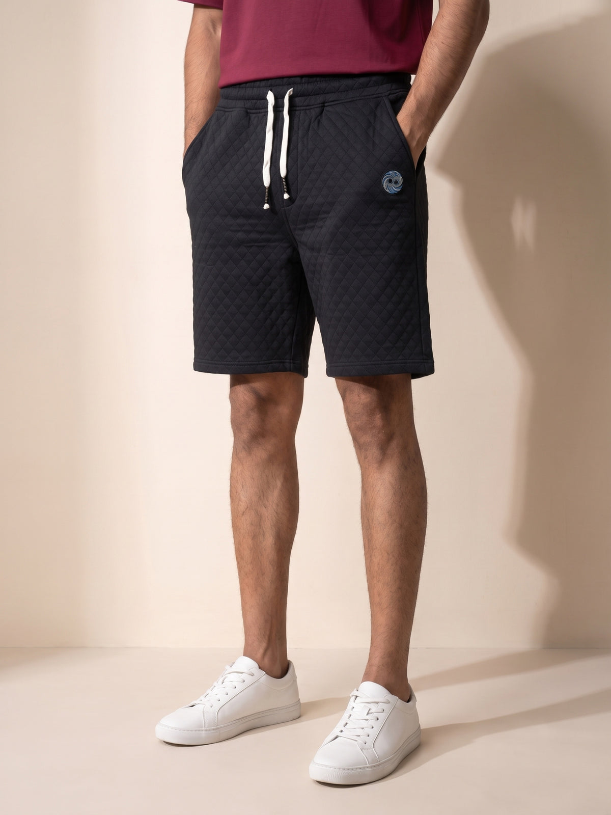 Jacquard Shorts - Black - model front
