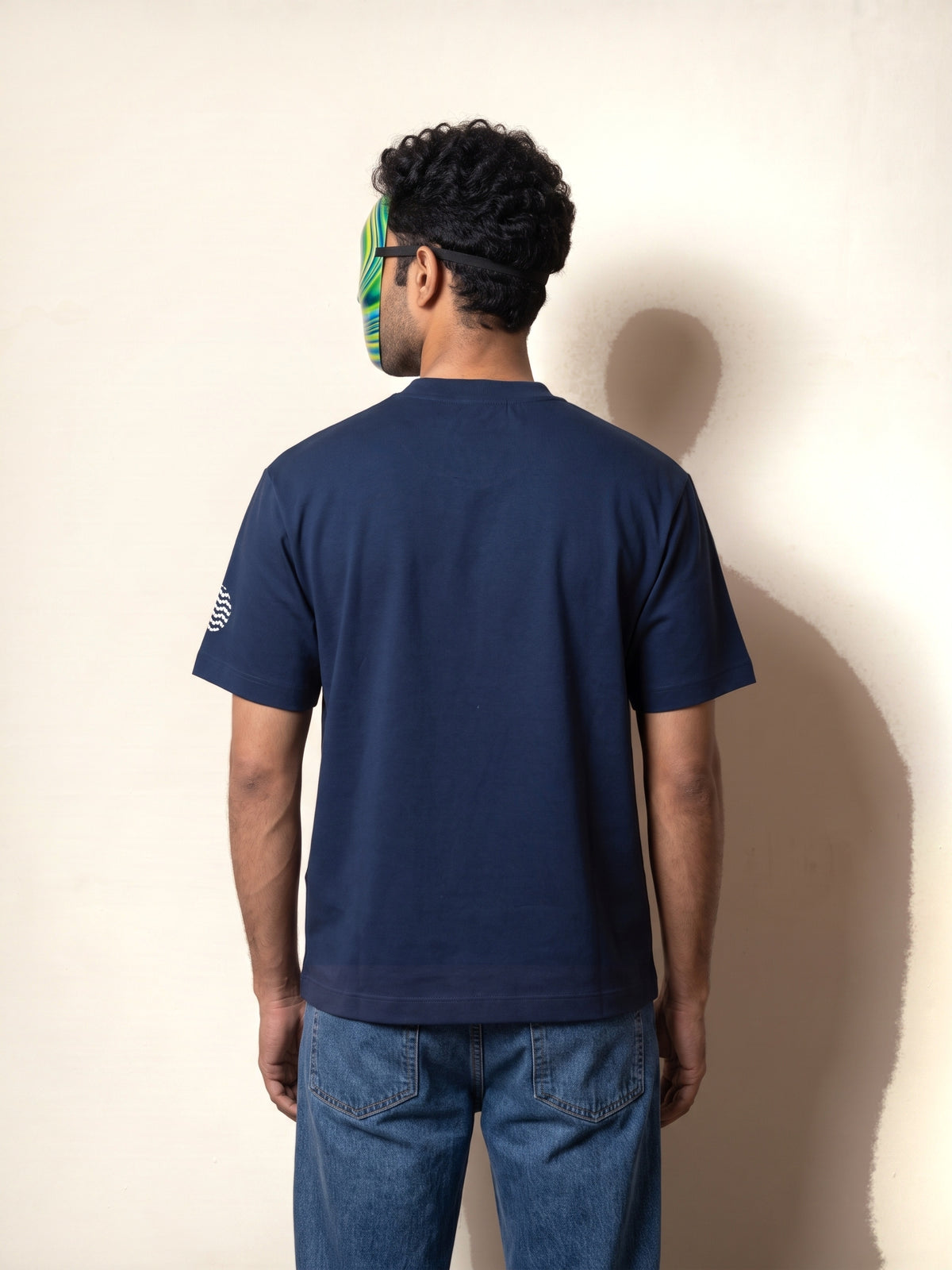 Voidframe Tee - model back